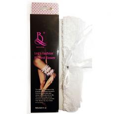 Подвязка невесты белая с лентой и стразами